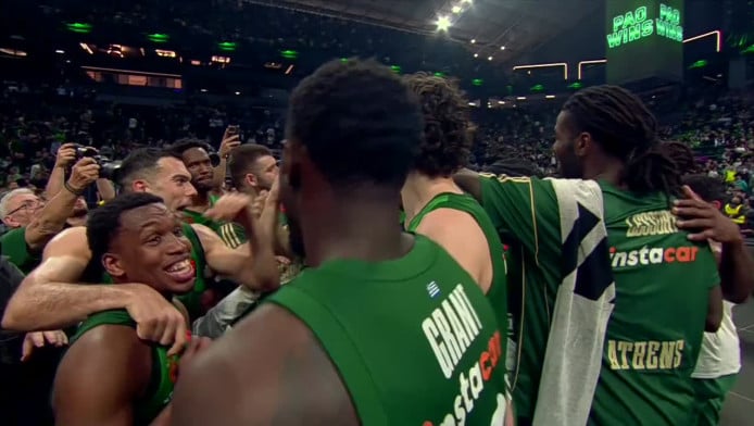 Τo φατούρο στον Σορτς και το πάρτι με τον κόσμο του Παναθηναϊκού (ΒΙΝΤΕΟ)