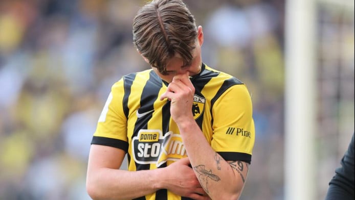 Συναγερμός στην ΑΕΚ! Αποχώρησε με δάκρυα ο Πενράις (ΦΩΤΟ)