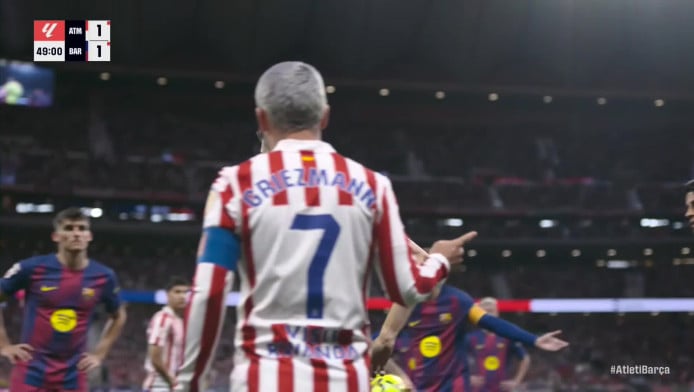 Πάτημα στον αστράγαλο, αλλά ο VAR πήρε πίσω την κόκκινη της Μπάρτσα! (Vid)