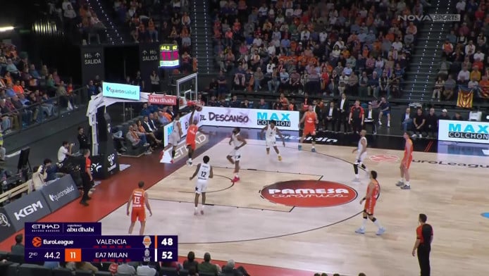 Σούπερ Βαλένθια με ανατροπή από το -14 - Νίκη με Αρμάνι & βλέπει 4αδα (Hls)