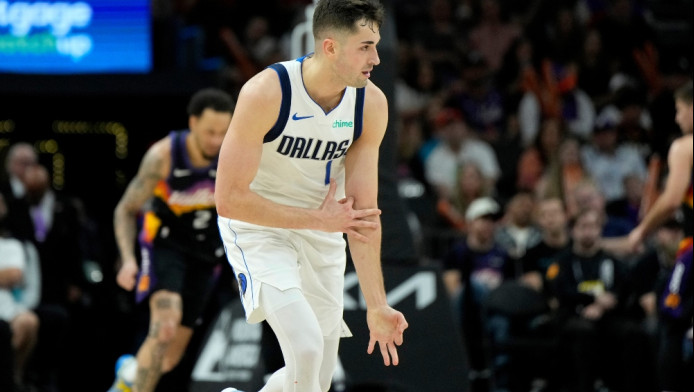 Απίθανα πράγματα από Πουλακίδα: 28 πόντοι με 8 τρίποντα! (ΒΙΝΤΕΟ)