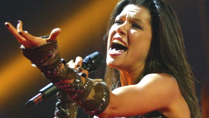 Ρουσλάνα ετών 52: Βίντεο με Akyla 22 χρόνια μετά τη νίκη της στη Eurovision