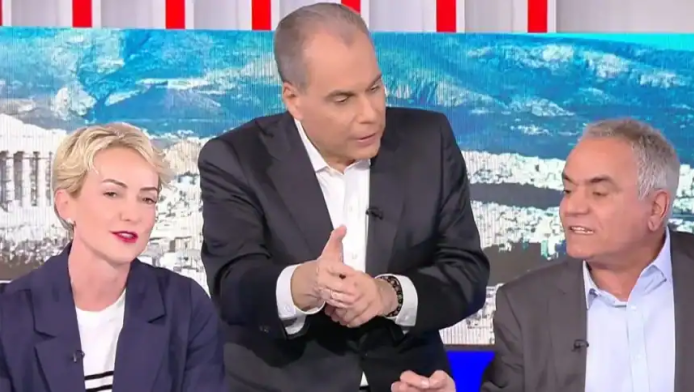 Χαμός στο OPEN με Σδούκου-Σκουρλέτη - Τους χώρισε ο Στραβελάκης (ΒΙΝΤΕΟ)