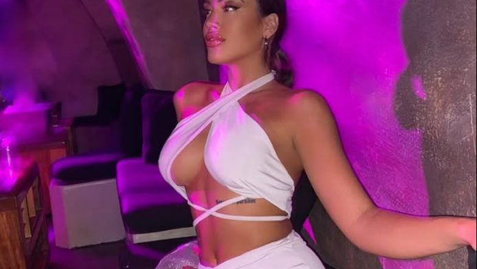 Αποκαλύψεις ΣΟΚ από παίκτρια ελληνικού ριάλιτι: «Με έσπασε στο ξύλο» (Vid)