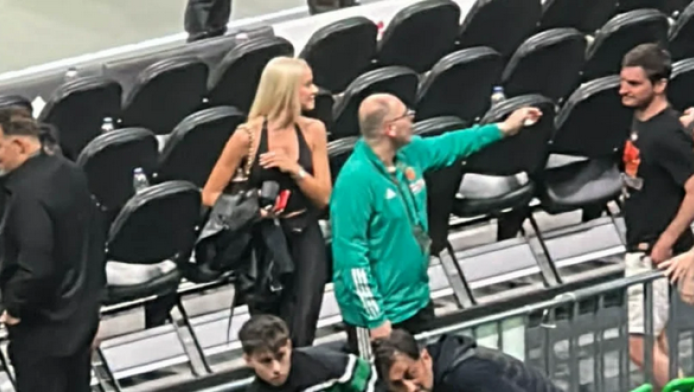 Γύρισε όλο το ΟΑΚΑ να τη δει! Η εντυπωσιακή σύζυγος παίκτη στο ματς του ΠΑΟ