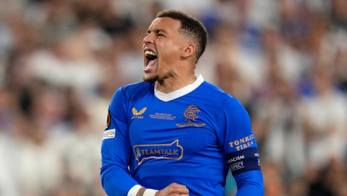 "Τον θέλει ο Μπενίτεθ" - Δεξιός μπακ με 153 γκολ και 161 ασίστ για ΠΑΟ!