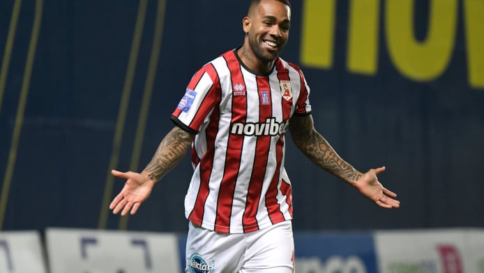 Ρεσιτάλ Πανσερραϊκού - 3άρα στο Αγρίνιο και η ΑΕΛ σε μπελάδες! (ΒΙΝΤΕΟ)