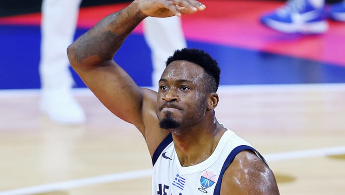 Κινητικότητα για επιστροφή Θανάση Αντετοκούνμπο στην Ελλάδα!