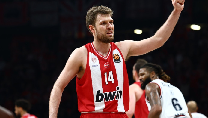 Άρθρο για Βεζένκοφ: Το βραβείο MVP πήγε σε αυτόν που το άξιζε