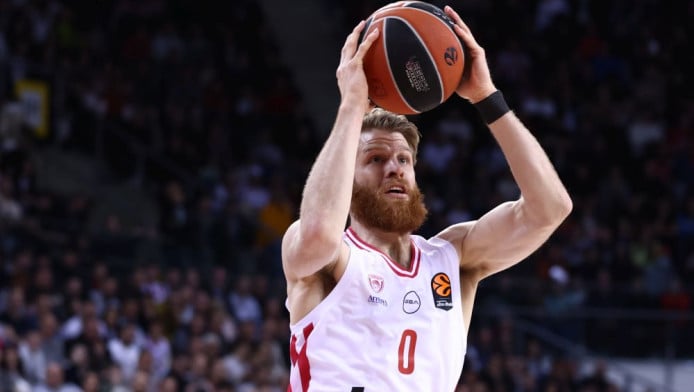 “Νέο συμβόλαιο για Γουόκαπ" - Πρωτοφανές αυτό που ζήτησε από Ολυμπιακό!