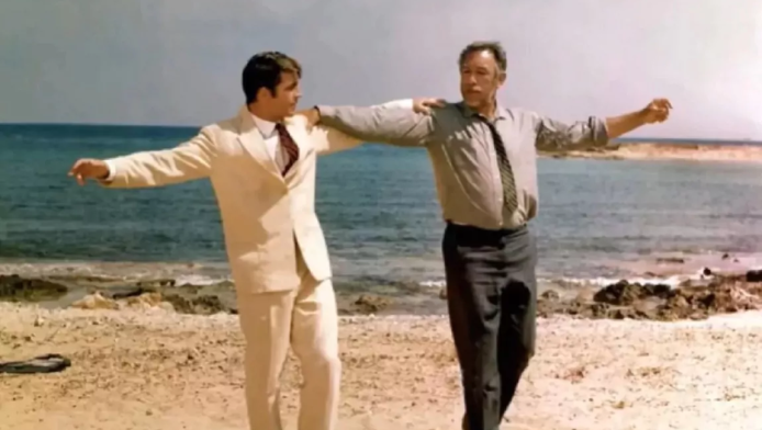 Πώς είναι σήμερα η παραλία όπου γυρίστηκε η ταινία Αλέξης Ζορμπάς (ΦΩΤΟ)