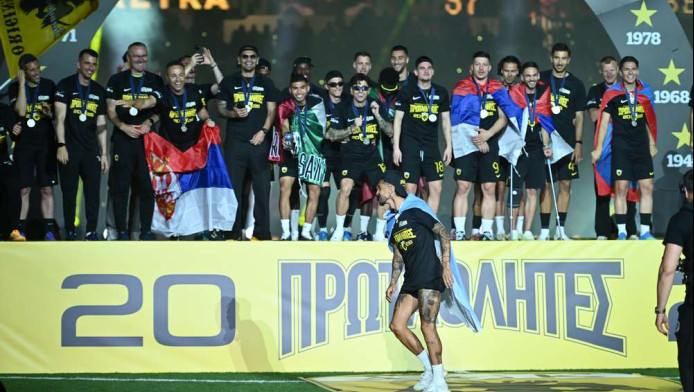 Έξι μεγάλες μορφές της ΑΕΚ εύχονται για το πρωτάθλημα του 2026