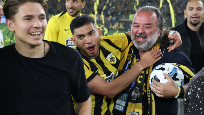 "Πρωταθλήτρια κόντρα σε όλους, όπως πάντα, η ΑΕΚ"!