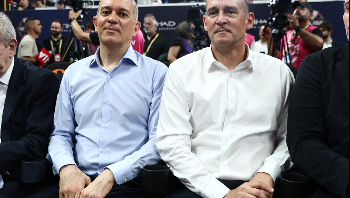 Απίστευτη καζούρα στον Παναθηναϊκό μπροστά στους Αγγελόπουλους!