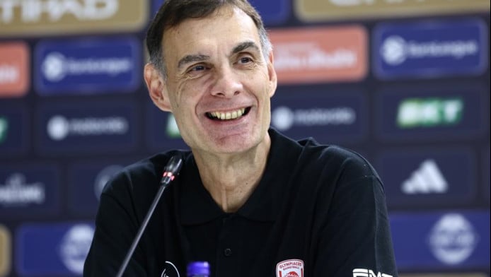 Μπαρτζώκας: "Μας αξίζει που είμαστε εδώ - Έξυπνος ο Σκαριόλο"