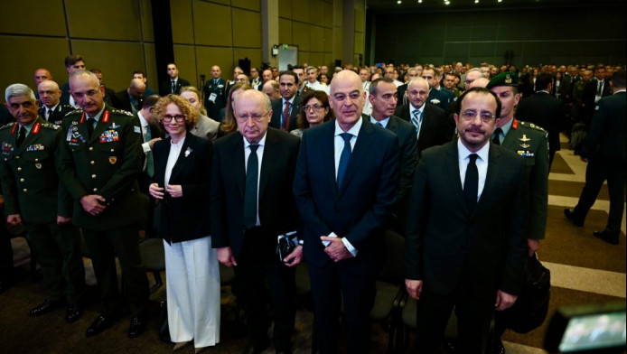 Μήνυμα Δένδια στην Τουρκία από τη DEFEA 2026