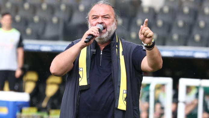 Ηλιόπουλος: "Θα ακούνε ΑΕΚ και θα τρίζει η γη - Έξω από τη λάσπη"! (Vid)