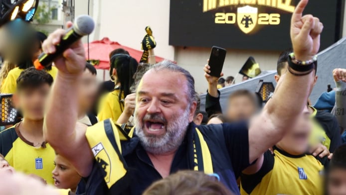 Αυτός είναι ο Ηλιόπουλος και σε όποιον αρέσει - Βγαίνει από την ψυχή (Vid)