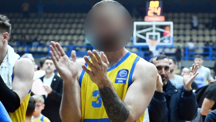 "Δεν είναι εύκολο να γράψεις το τέλος..." - Αποσύρεται πρώην ΠΑΟ & Βαλένθια