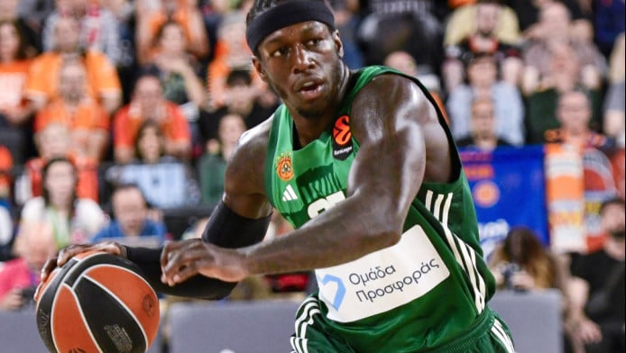 "Κλάμα" οι Ισπανοί και επεισόδια - Παίκτης της Βαλένθια κυνηγούσε τον Ναν!