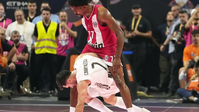 Ξέσπασμα οπαδών Ρεάλ: "Δεν χάσαμε αυτή τη Euroleague, μας την έκλεψαν"!