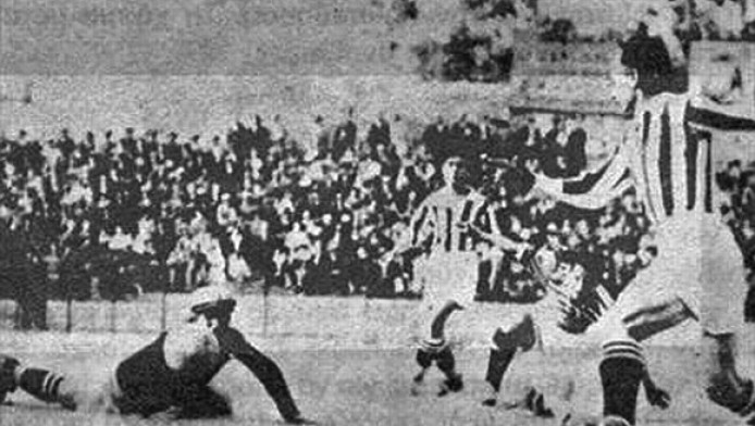 Η ιστορική 8άρα του Παναθηναϊκού στον Ολυμπιακό και το θρυλικό φέρετρο 