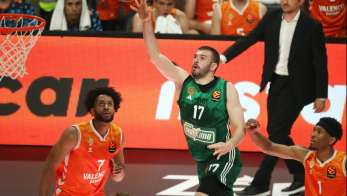 Game 4, δύο ομάδες που αντιπαθούν η μία την άλλη και δεν το κρύβουν