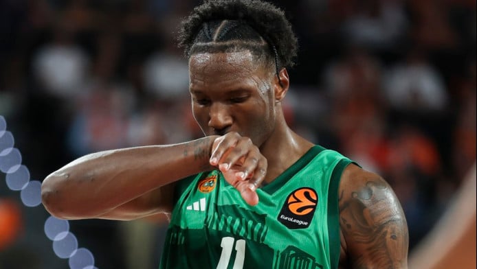 Ο Χέιζ-Ντέιβις σε ρόλο… Τζόρνταν - Η ΚΑΛΑΘΑΡΑ που "ξέρανε" τη Βαλένθια (VD)