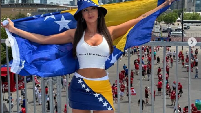 Η Βόσνια influencer που έγινε το απόλυτο θέμα στις κερκίδες (ΦΩΤΟ)