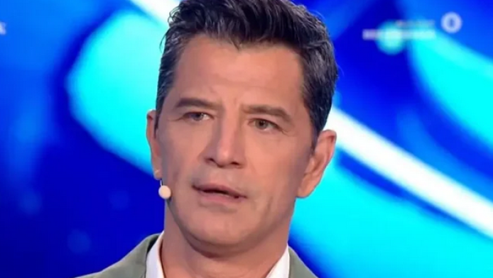Βούρκωσε ο Ρουβάς: "Έβλεπα μπροστά μου έναν γκρεμισμένο άνθρωπο"!