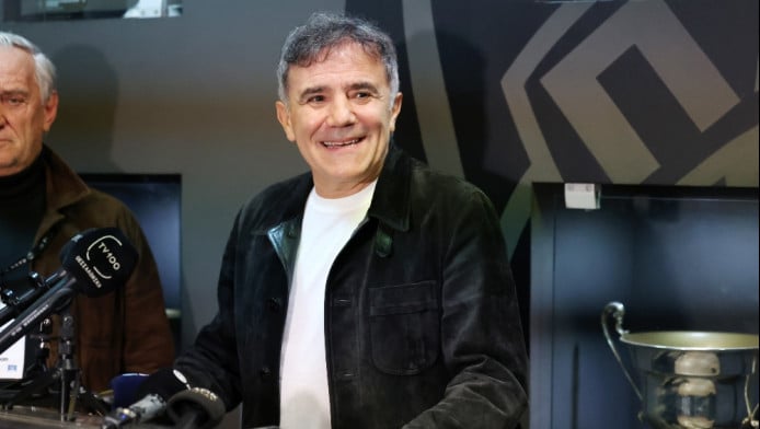 Πρωτοσέλιδο με τις δύο "βόμβες" Μυστακίδη για την front line του ΠΑΟΚ!