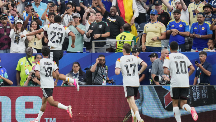Γκολάρα του Ενμέτσα για το γρήγορο της 1-0 της Γερμανίας! (BINTEO)