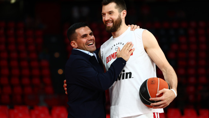 Νέο "ψηστήρι" στον Πίτερς από τον Ολυμπιακό