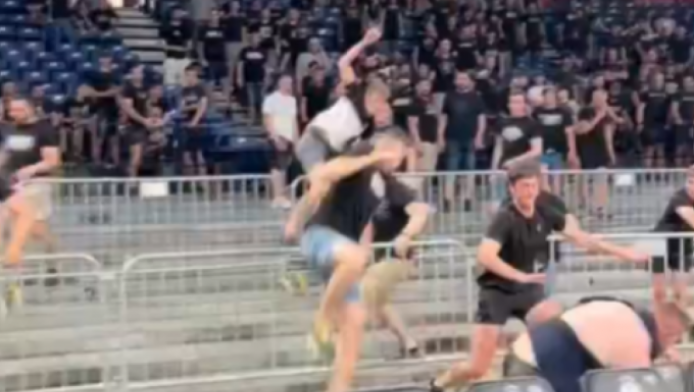 Χάος από "ντου" οπαδών στο Παρτιζάν-Ντουμπάι! (ΒΙΝΤΕΟ)