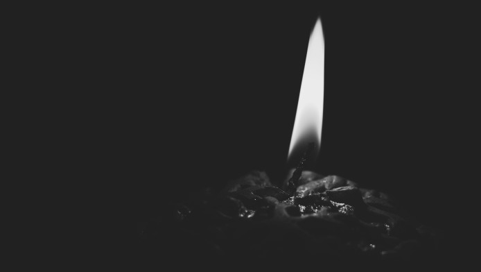 Έφυγε από τη ζωή πασίγνωστος Έλληνας τραγουδιστής
