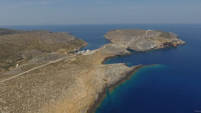 Τέσσερα ψαροχώρια δίπλα στο κύμα που θα σου πάρουν το μυαλό