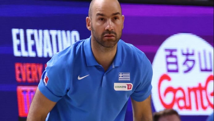 Τρελάθηκε ο Σπανούλης - “Σαν χ...μένοι παίζουμε!” (BINTEO)