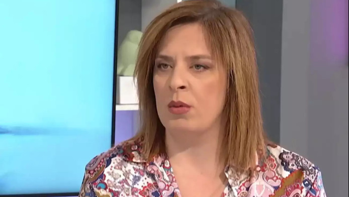 Χάος σε πανηγύρι με τη Γωγώ Τσαμπά - Καρέκλες εκτοξεύτηκαν στον αέρα