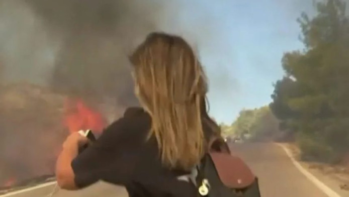 «Τρέξτε να σωθούμε!» Εφιαλτικές στιγμές για το συνεργείο του Open στη φωτιά