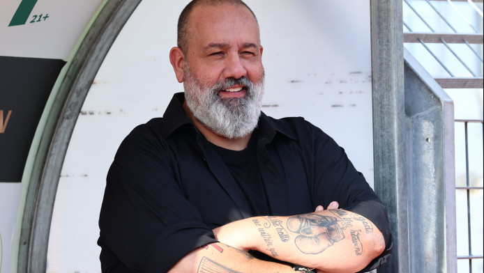 Αντίδραση Καραπαπά για ΑΕΚ: "Δεν μπορεί να έδωσαν πέναλτι"! (ΒΙΝΤΕΟ)