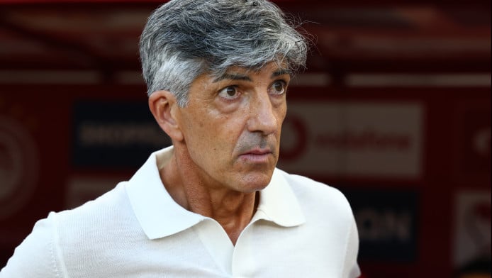 Τετ α τετ Αλγκουαθίλ με τους παίκτες! Ανέβασε τόνους μετά την ήττα με ΟΦΗ;