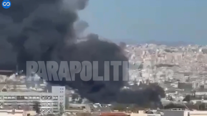 Ρέντη: Μεγάλη φωτιά σε οικόπεδο - Kαίγονται λάστιχα και παλέτες (ΒΙΝΤΕΟ)