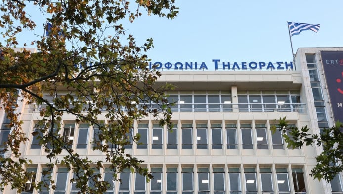 Προβληματισμός στην ΕΡΤ με τις ψυχαγωγικές εκπομπές