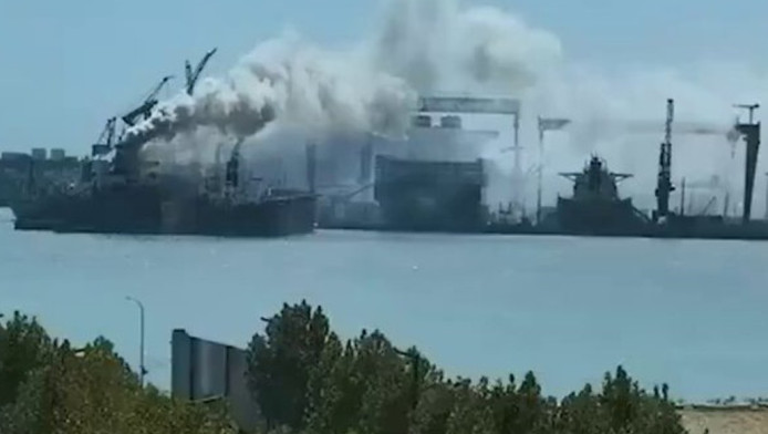 Φωτιά στο λιμάνι! Κάηκαν 20 άνθρωποι - Ερευνούνται τα αίτια