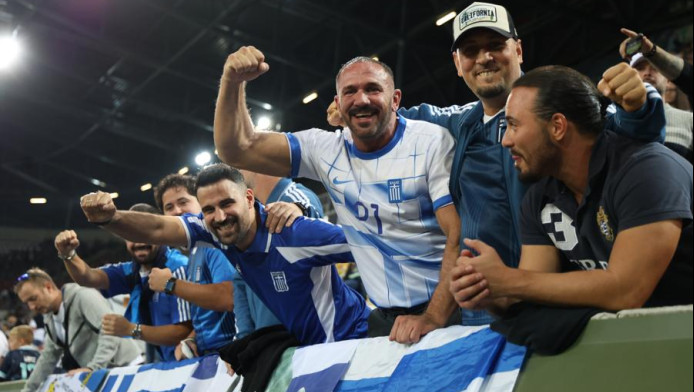 Χαμός στο Sky Sports! Έλληνες έκαναν... ντου & πανηγύριζαν με Γερμανούς