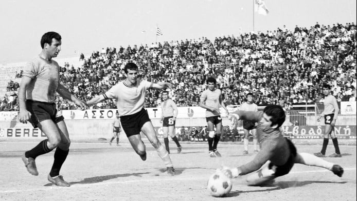 Η Κύπρος στην Α’ Εθνική! Το ποδοσφαιρικό πείραμα και οι 2 Ολυμπιακοί