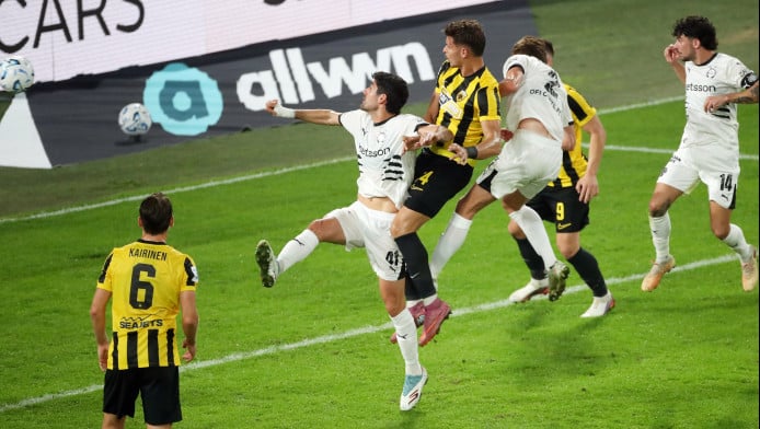 ΓΚΟΛ με Ρέλβας! Live: ΑΕΚ-ΟΦΗ 1-0 (ΒΙΝΤΕΟ)