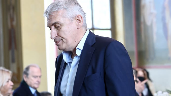 Φασούλας: "Εγκληματική οργάνωση στην ΕΟΚ" - Γιατί ζητά επέκταση της έρευνας