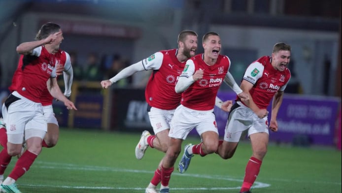 Μέγα κάζο για Άρσεναλ - Εκτός League Cup από τη Φλίτγουντ της League 2! (BINTEO)