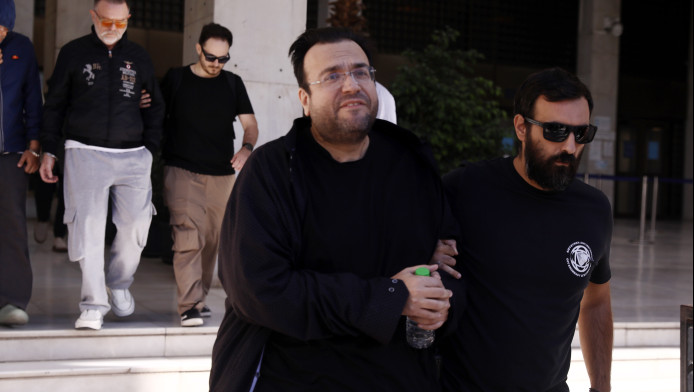 Καμπούρης: Το δίκτυο των 29 εταιρειών, οι "αχυράνθρωποι" και τα 5,3 εκατ.